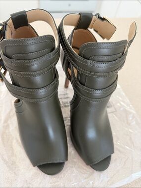 Michael Kors Olive Green Strappy Open-Toe Heels